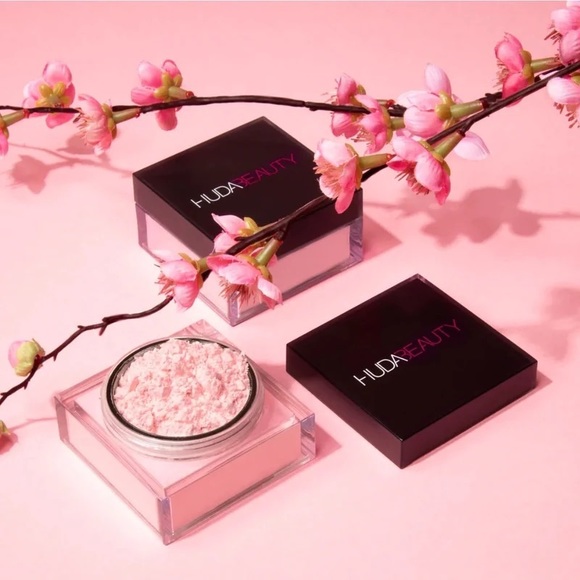 HUDA BEAUTY Makeup Nwt Cherry Blossom Huda Beauty Easy Bake Loose Baking And Setting Powder